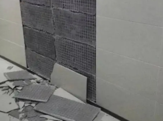 宁德市瓷砖空鼓维修公司分享下宁德市墙砖松动维修的知识